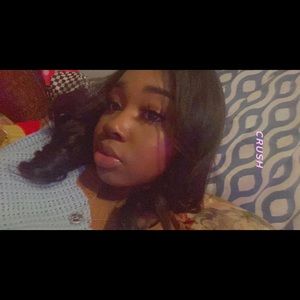 Meet your Posher, Tiffany